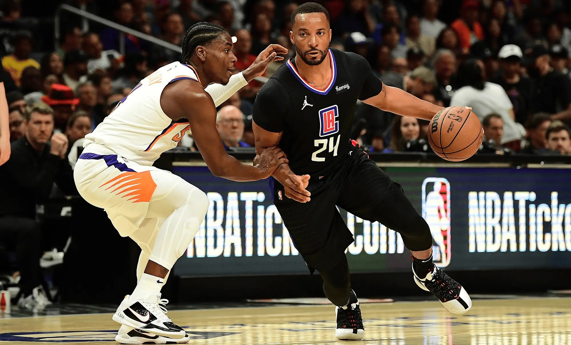 九游娱乐-关于穆雷连续十场比赛得分超过反败为胜，TL不断突破！比赛高潮迭起的信息