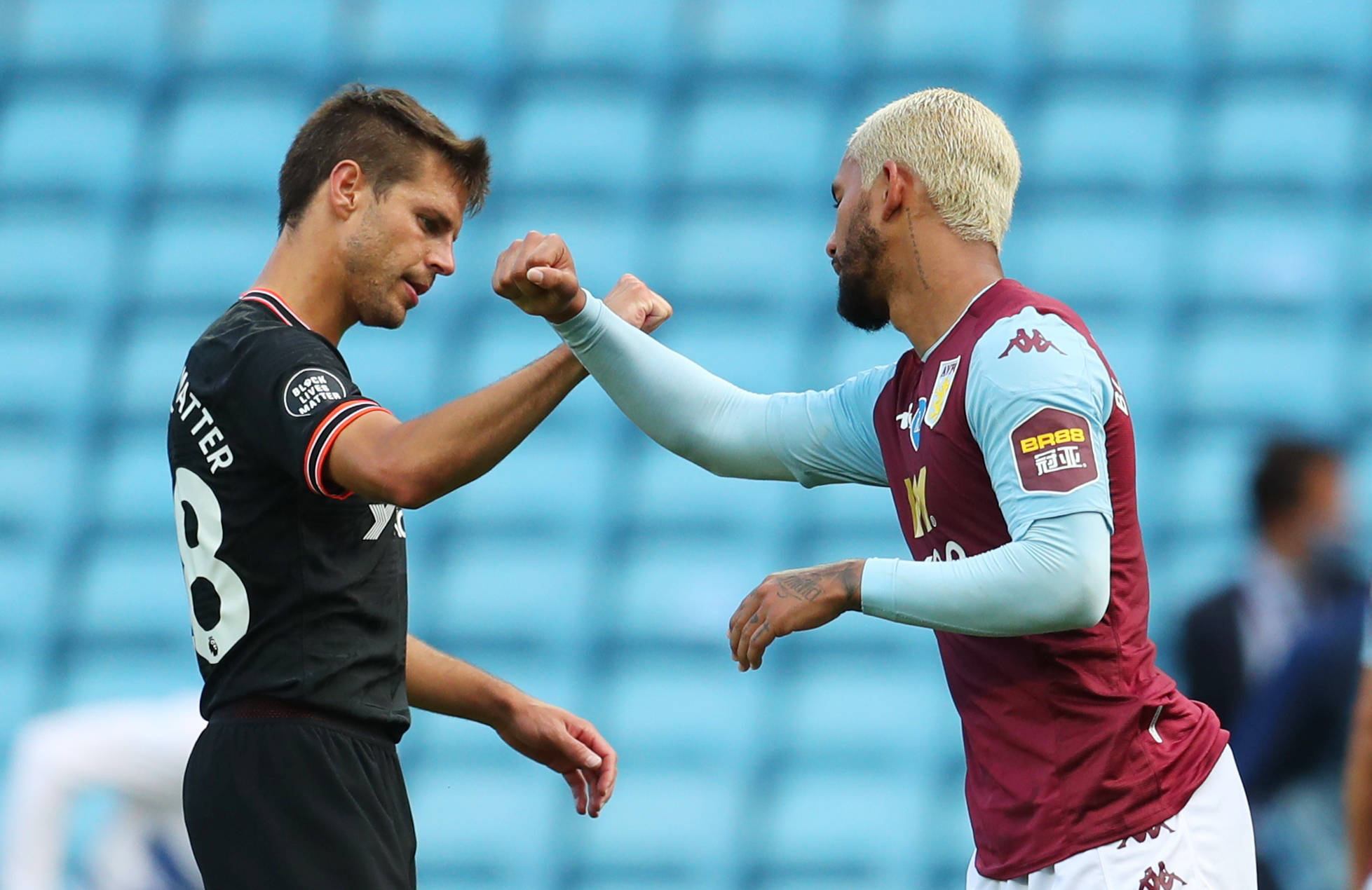 九游娱乐-转折点！孟菲斯灰熊门线救险，足总杯国际比赛日攻防权衡，气氛紧张，更衣室氛围转暖的简单介绍