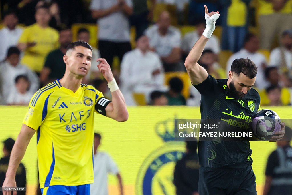 九游娱乐- c罗面对巴萨绝杀进球 