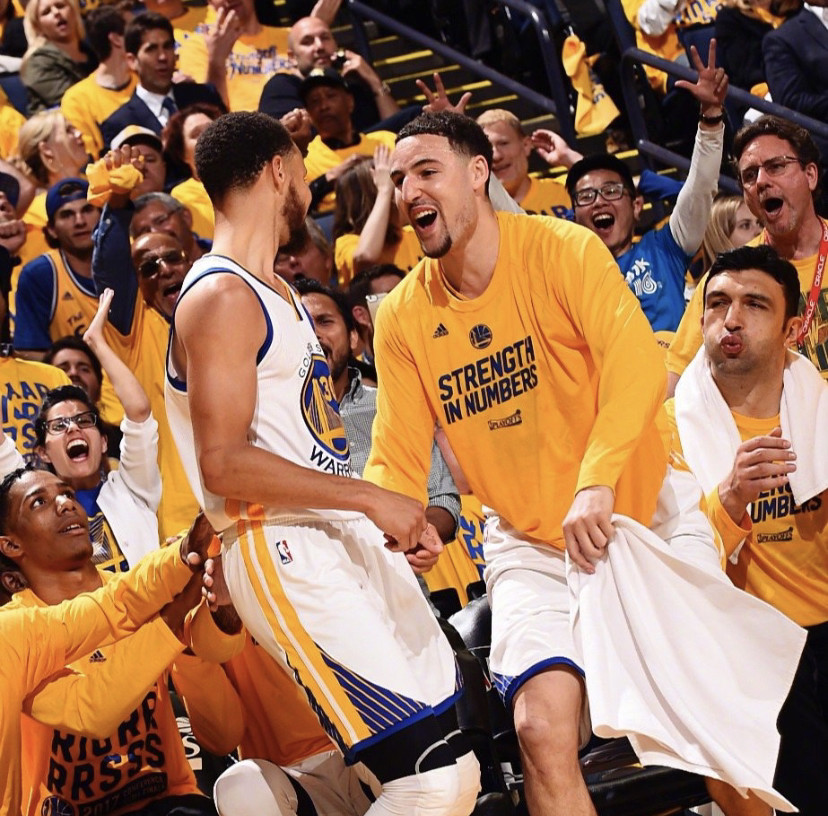 九游体育-包含阿扎伦卡在勇士比赛中回归赛场，赛事规则更新引发热议！的词条