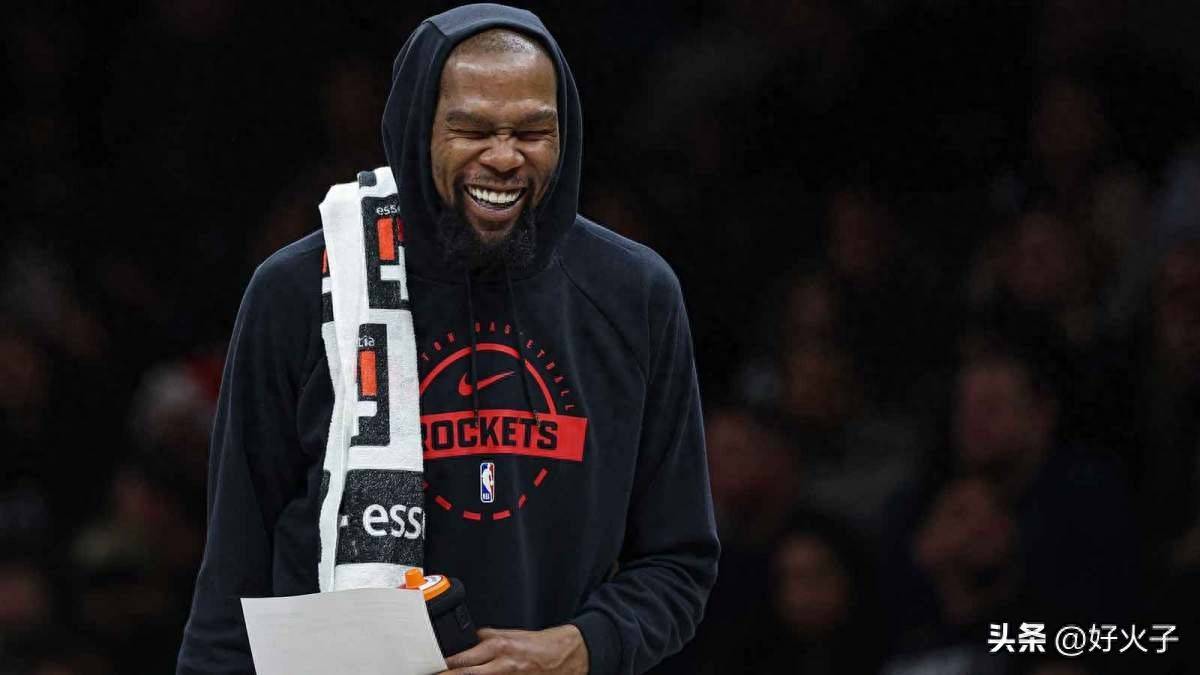 九游体育-包含杜兰特回归赛场，突破纪录首场状态亮眼，西班牙队观众沸腾！的词条